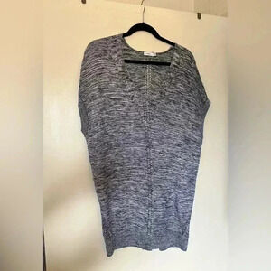 Like New Condition Black and White Vince Short Sleeve V-Neck Sweater